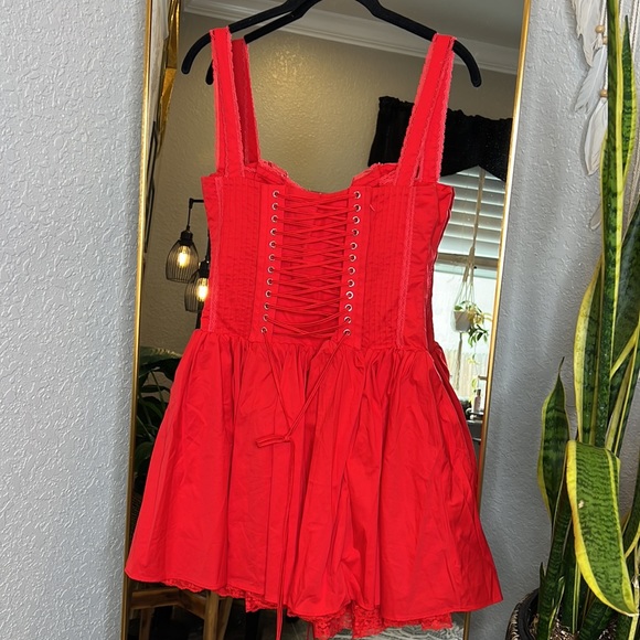 HOUSE OF CB 'Pietra' Cherry Corset Mini Dress  NWOT - Picture 9 of 9